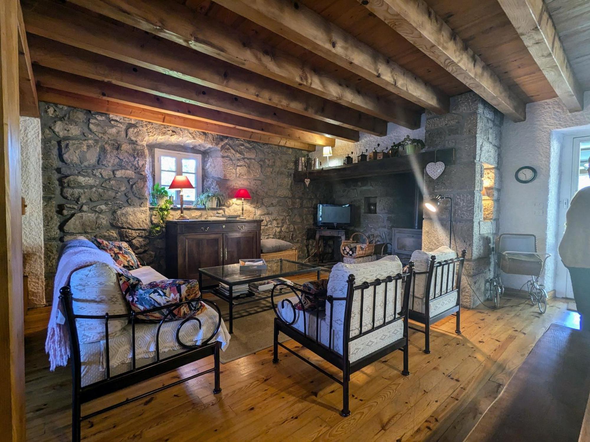 Gite Nature Au Chambon-Sur-Lignon: Terrasse, Wifi, Proche Activites Et Commerces - Fr-1-582-137 Le Chambon-sur-Lignon Kültér fotó